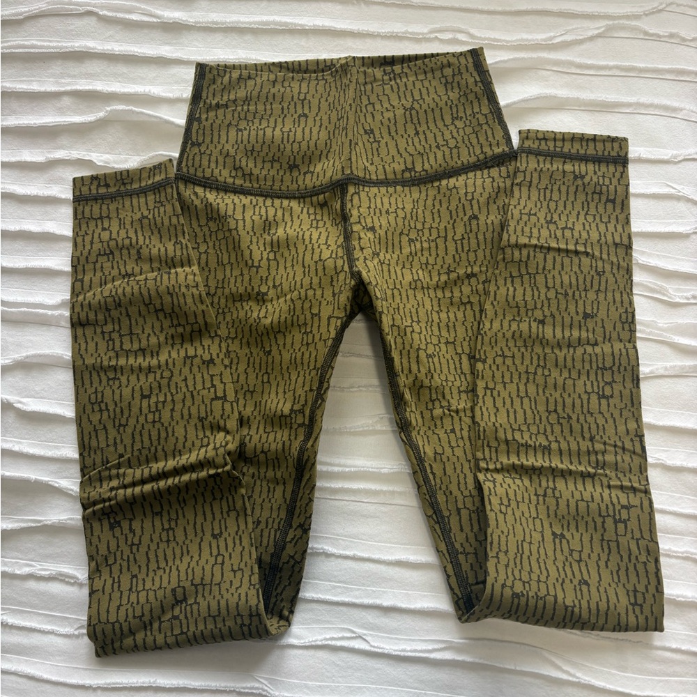 Lululemon wunder under leggings